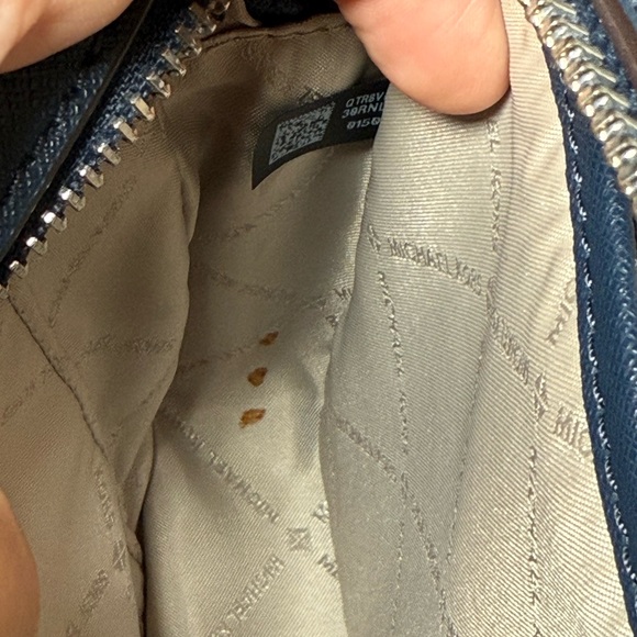 Michael Kors Navy Leather Crossbody - Picture 4 of 13